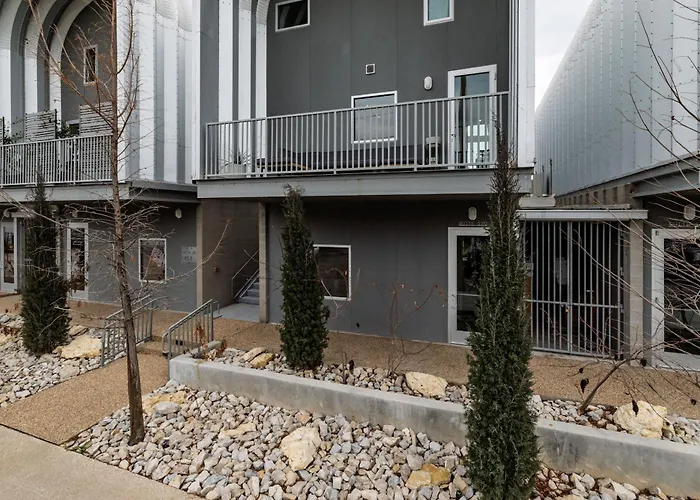Holiday home Walk To Magnolia District - Above Dining And Shops *